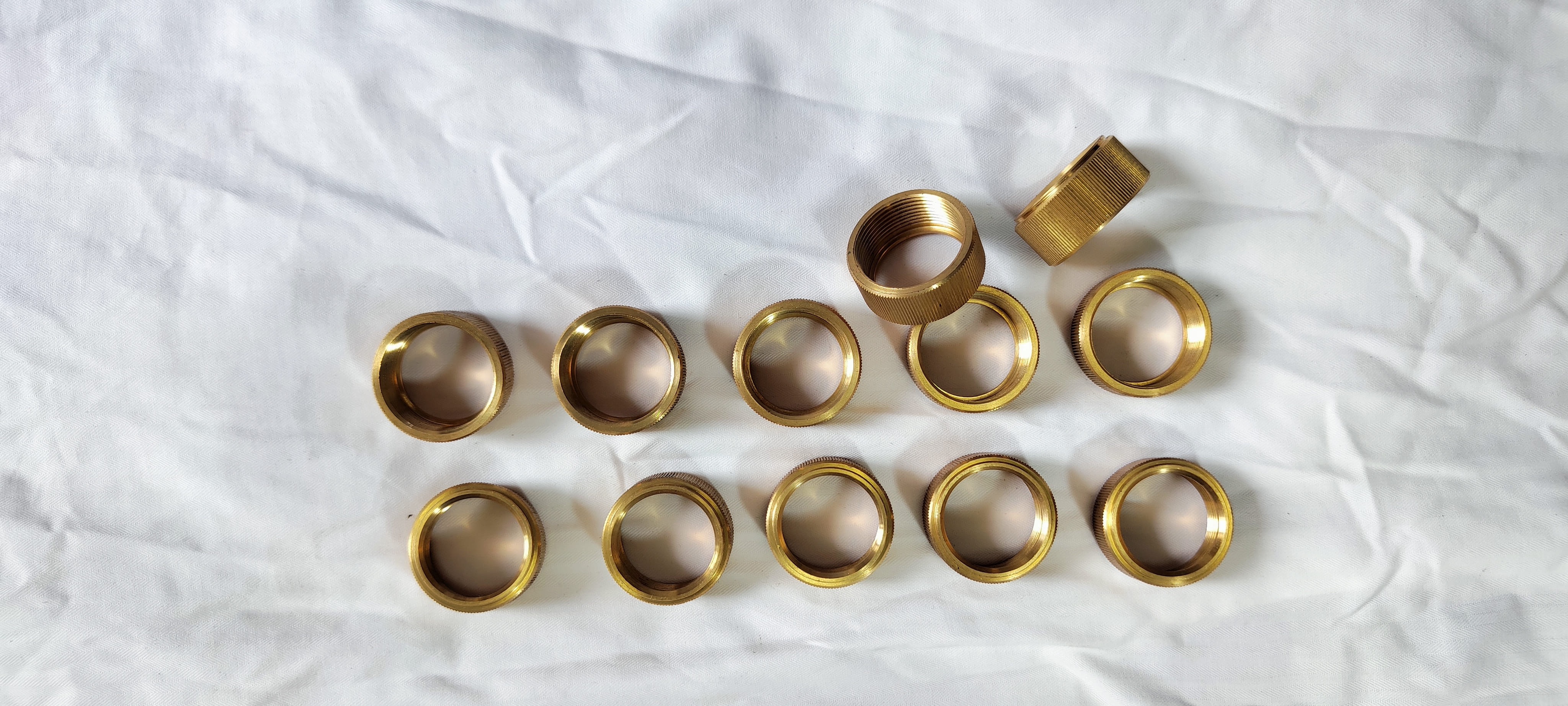 CNC thread machining for threaded shafts pins and fittings